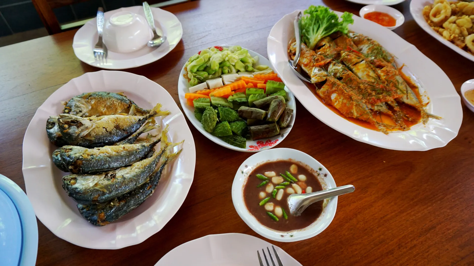 Catering, Karaoke, Coffee Break Samut Songkhram